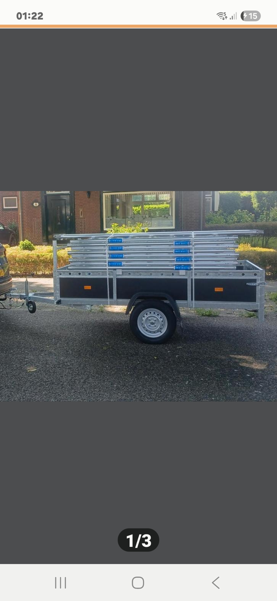 Aanhangwagen met steigerverhuur voor schilderprojecten